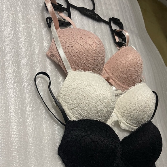 3-Pack Lace Push-Up Bras - Size 34B - NWT, Never Worn Pink White & Black - Picture 5 of 17